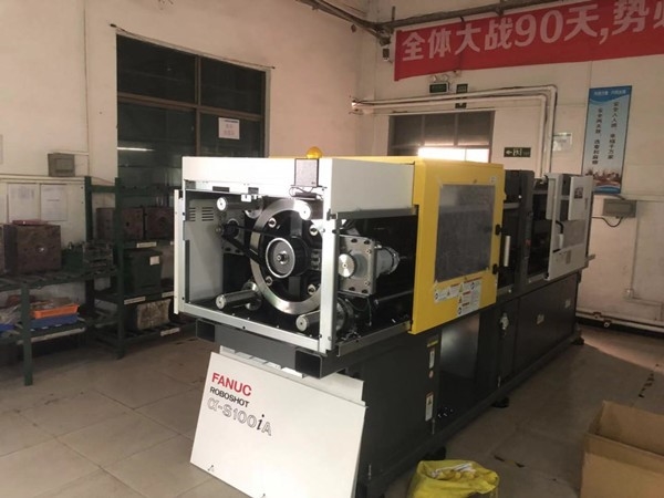 是什么原因讓連接器供應(yīng)廠家【軒業(yè)】多次花重金從國(guó)外進(jìn)口生產(chǎn)設(shè)備？